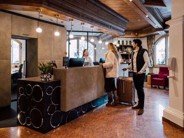 Hotel Der Löwe lebe frei